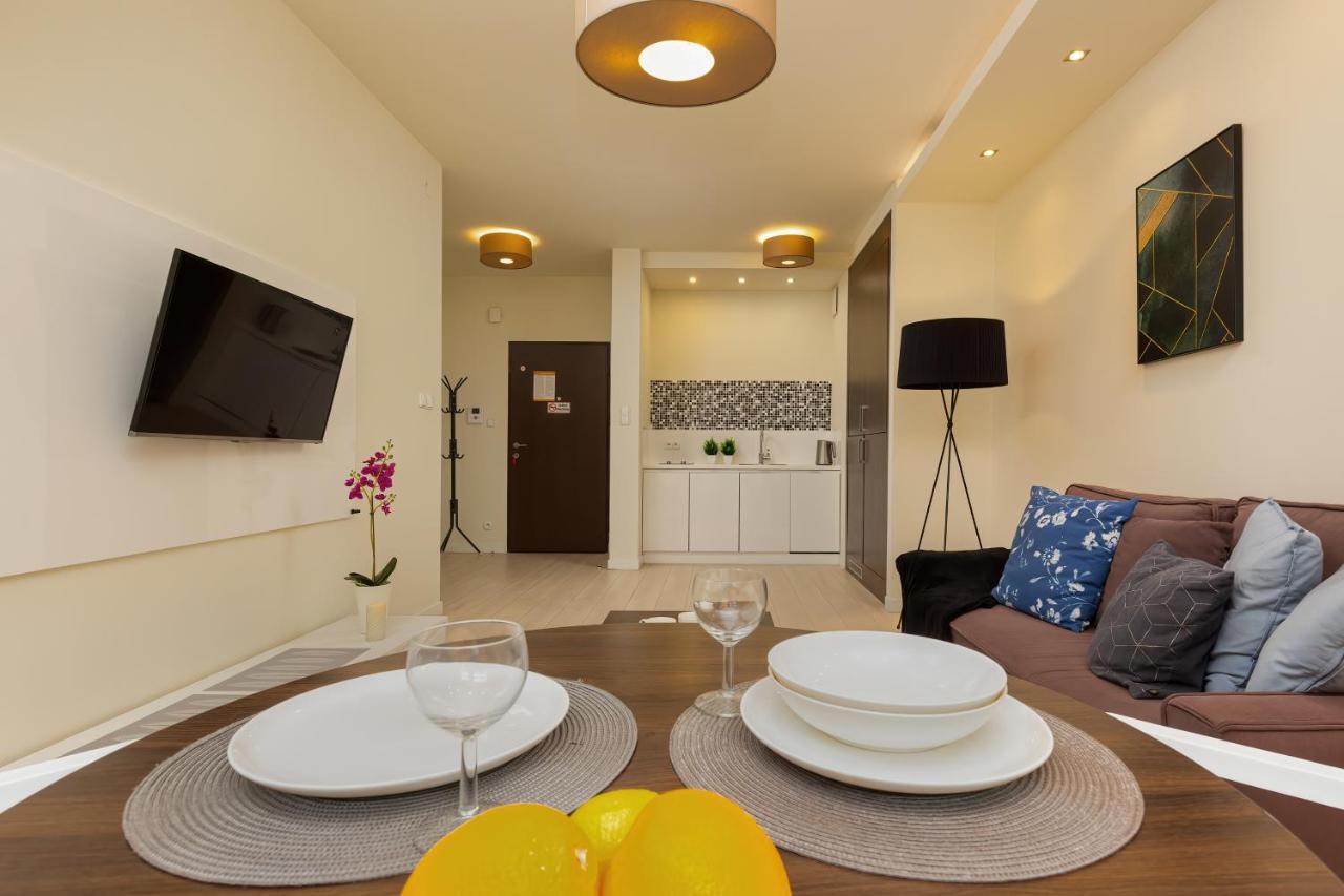 Apartments Warsaw Gieldowa 4 By Noclegi Renters المظهر الخارجي الصورة